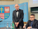 profesor Stanisław Adamczak, rektor Politechniki Świętokrrzyskiej oraz Grzegorz Orawiec, dyrektor Departamentu Polityki Regionalnej.